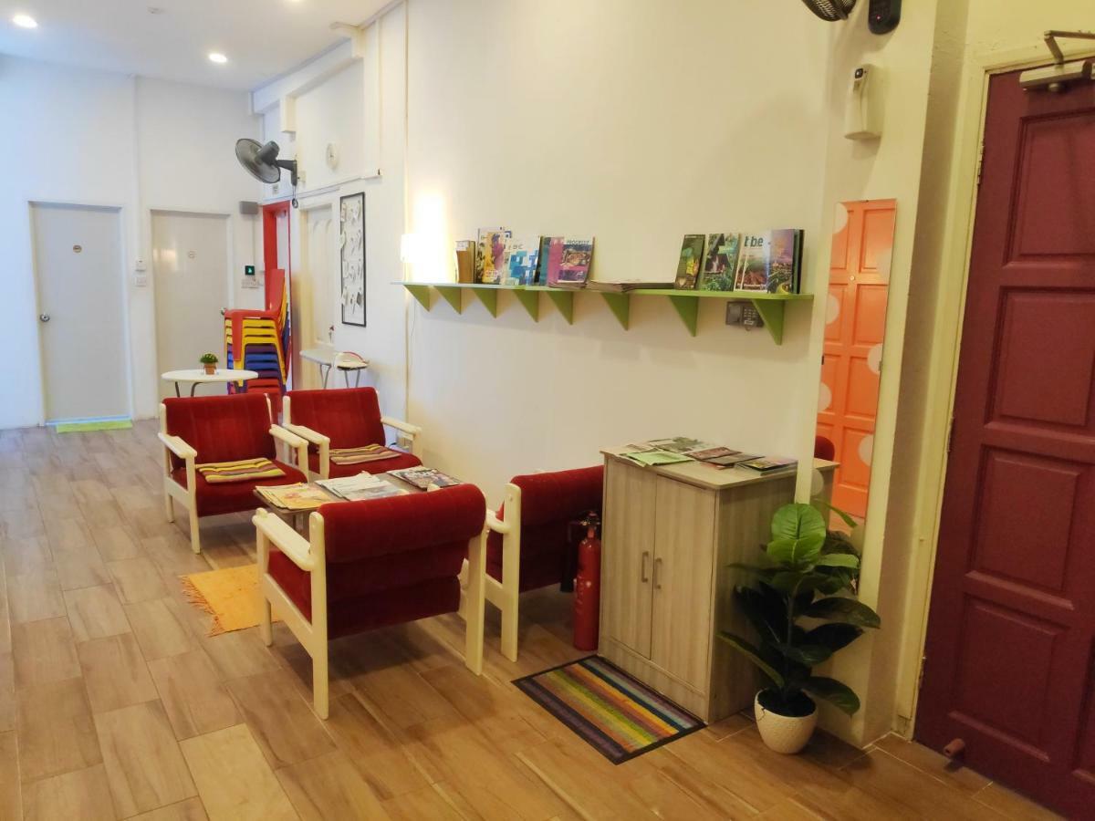 Ez Lodgings Kampong Gadong Dış mekan fotoğraf